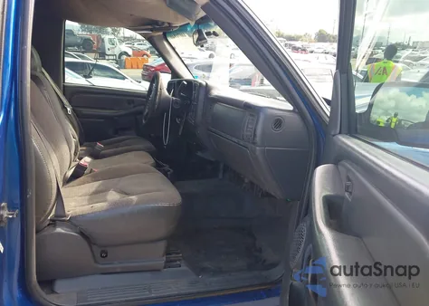 2003 Chevrolet Silverado 1500 Work Truck из США, поврежденный, VIN 1GCEC14X83Z326221